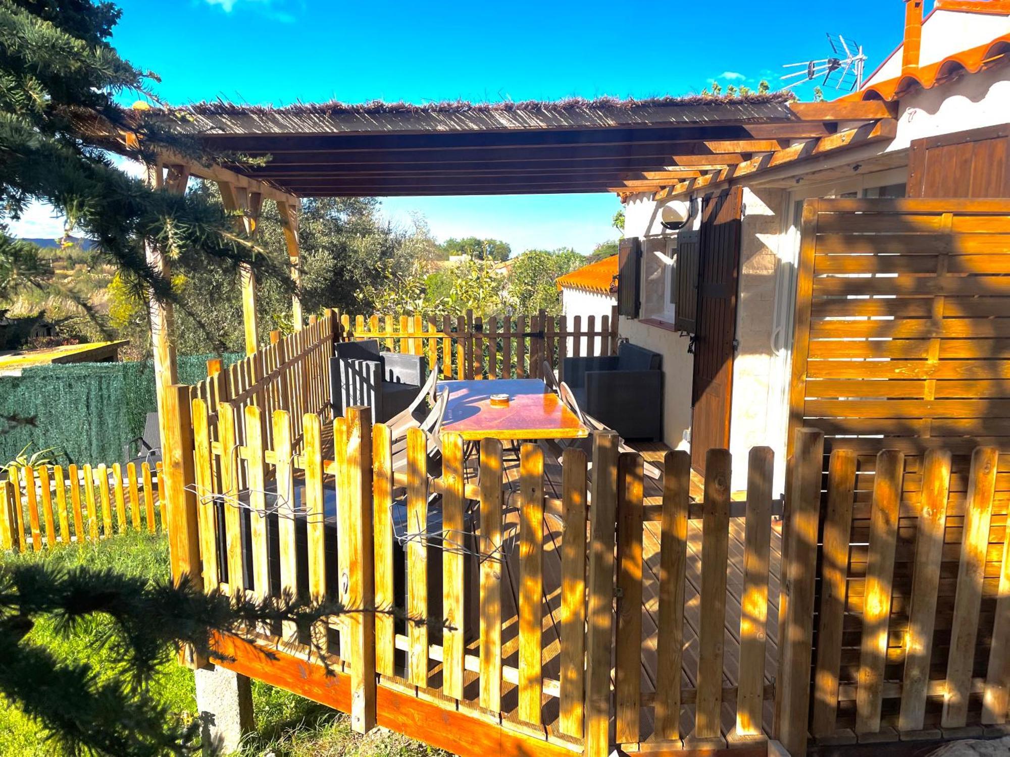 Gite De L'Auxineill Castelnou Exterior foto